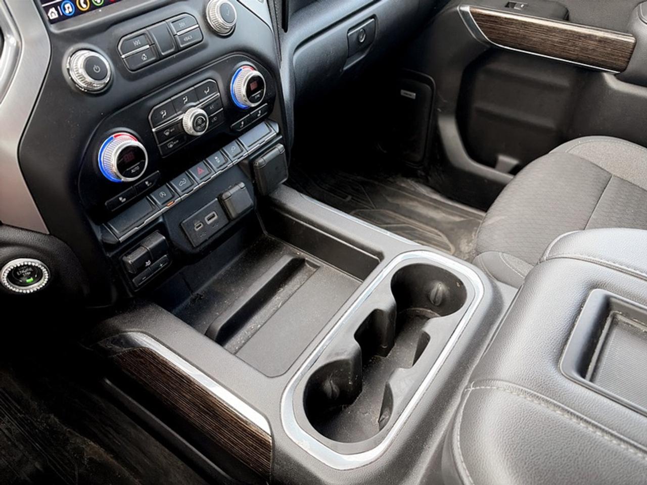 2020 GMC Sierra 1500 Elevation  **CLEAN CARFAX** Photo
