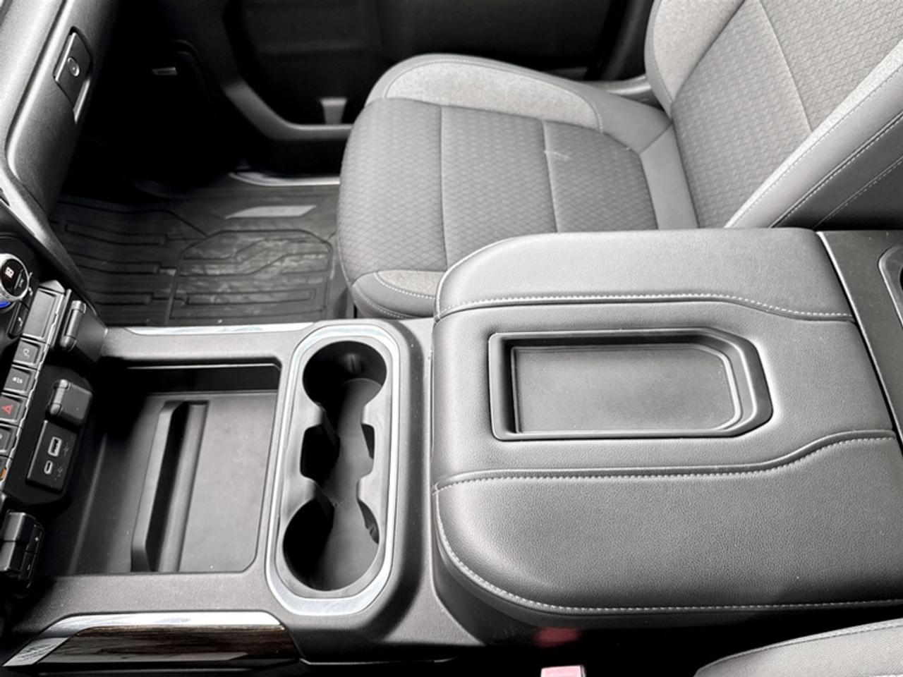 2020 GMC Sierra 1500 Elevation  **CLEAN CARFAX** Photo