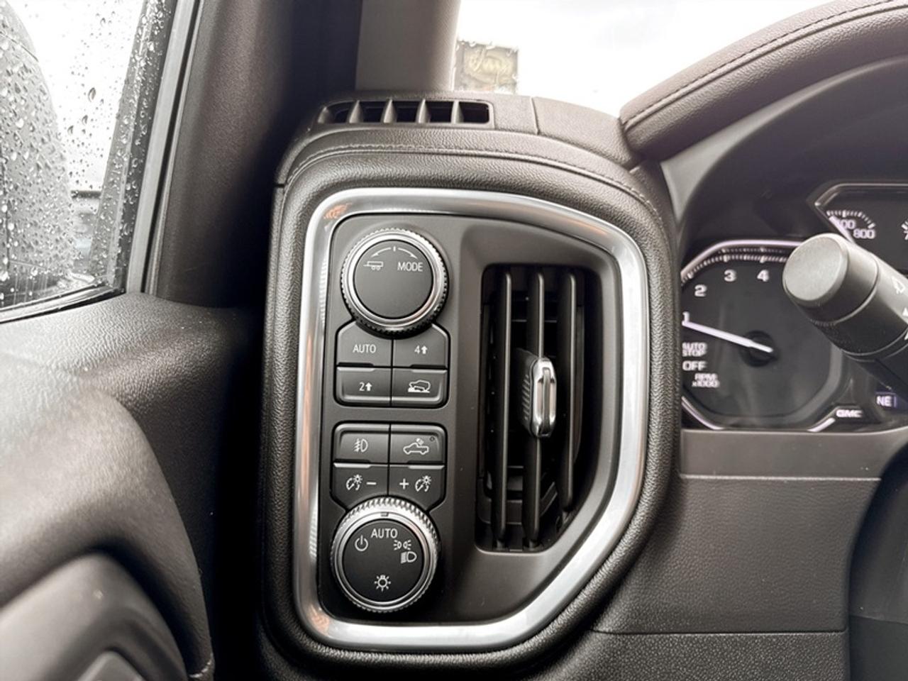 2020 GMC Sierra 1500 Elevation  **CLEAN CARFAX** Photo