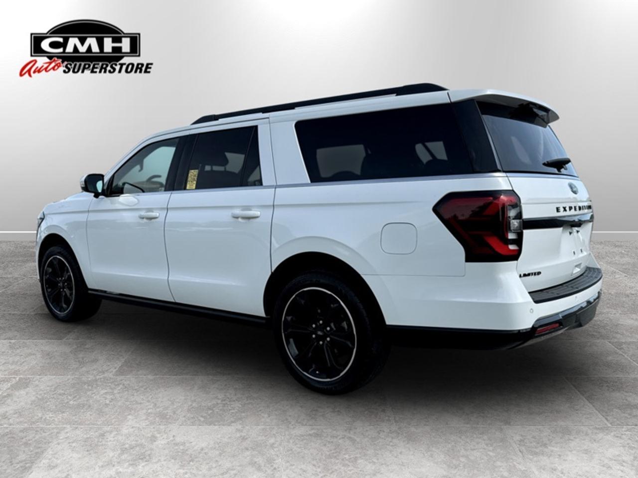 2022 Ford Expedition Limited Stealth Edition  *CLEAN CARFAX* Photo2