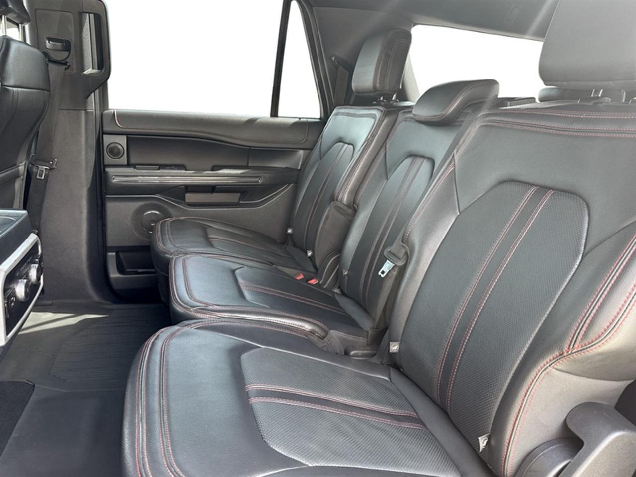 2022 Ford Expedition Limited Stealth Edition  *CLEAN CARFAX* Photo
