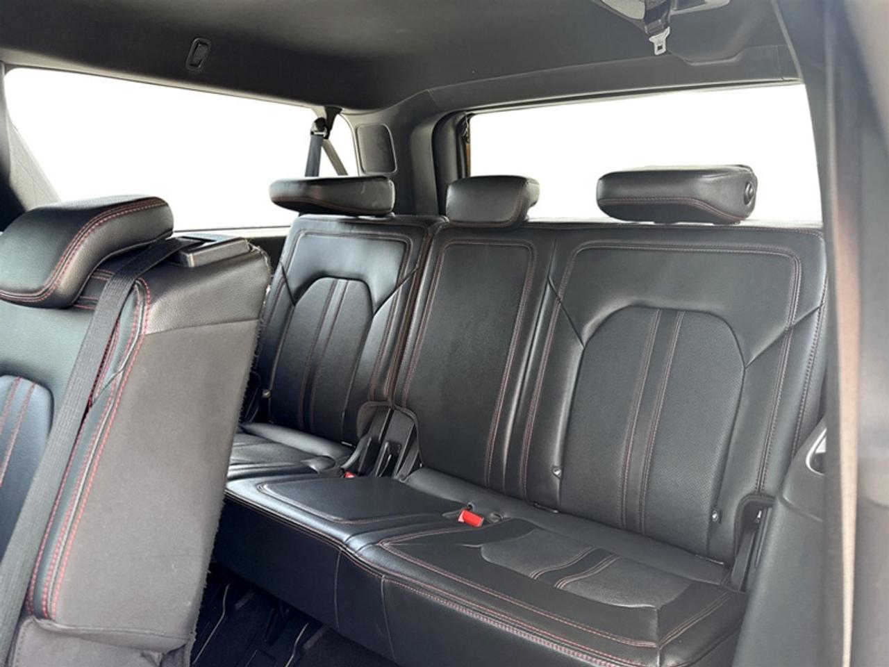 2022 Ford Expedition Limited Stealth Edition  *CLEAN CARFAX* Photo