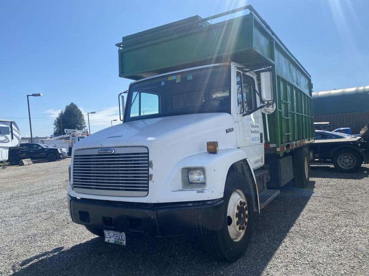 Used 1997 Freightliner FL70 Dump Truck Diesel Hydraulic Brakes for sale in Burnaby, BC