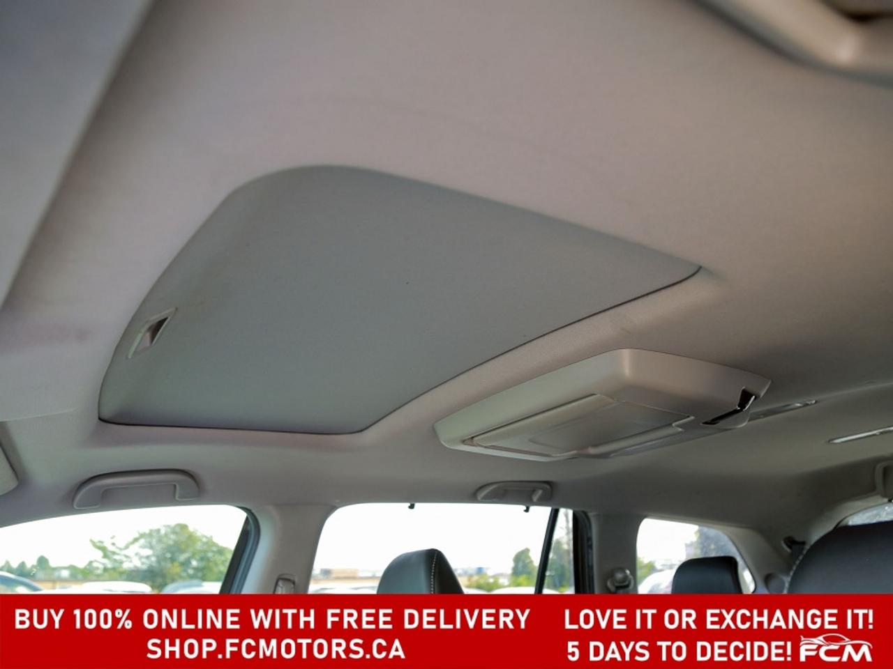 2020 Honda Pilot TOURING | 8 PASSENGER | FULLY CERTIFIED WITH WARRA Photo