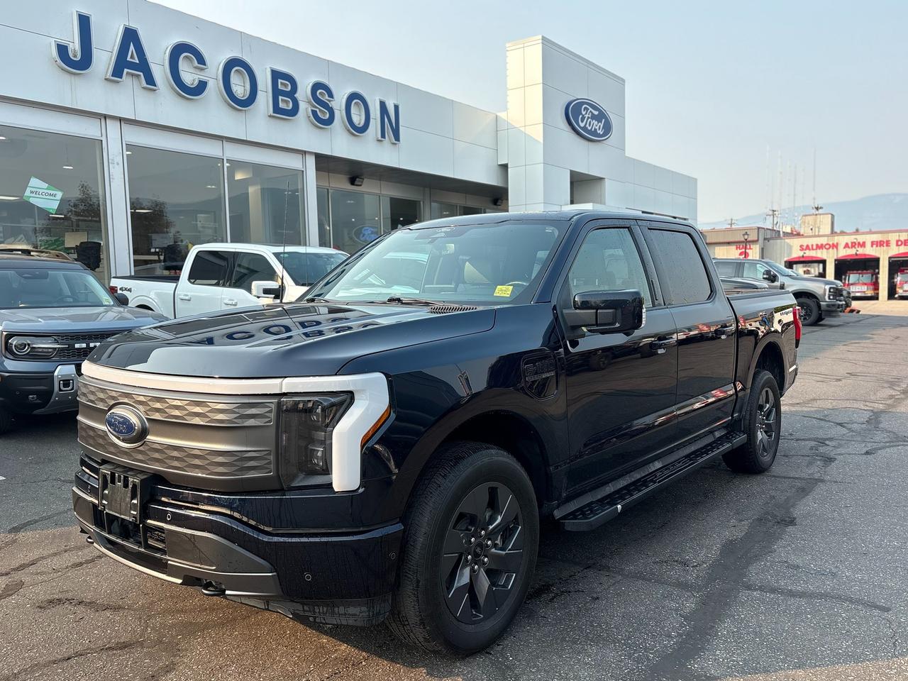 <p>Experience the future of trucks with this 2022 Ford F-150 Lightning Lariat, an all-electric powerhouse that never sacrifices capability. Dressed in a striking Antimatter Blue exterior, this Lightning turns heads while staying efficient. With just 41,124 km showing, its in excellent condition and ready to work or play. The Lariat trim brings premium comfort, all-wheel drive traction, and instant electric torque for a smooth, quiet ride. Visit Jacobson Ford today to plug in and take this Lightning for a test drive.</p>