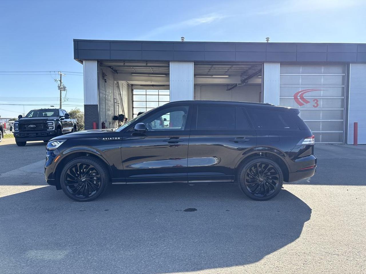 2022 Lincoln Aviator Reserve Photo3