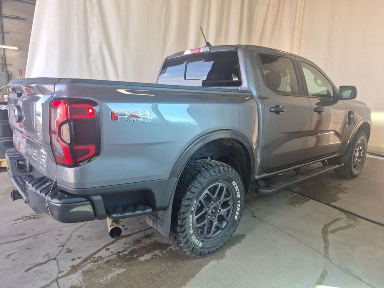 2024 Ford Ranger XLT Photo2