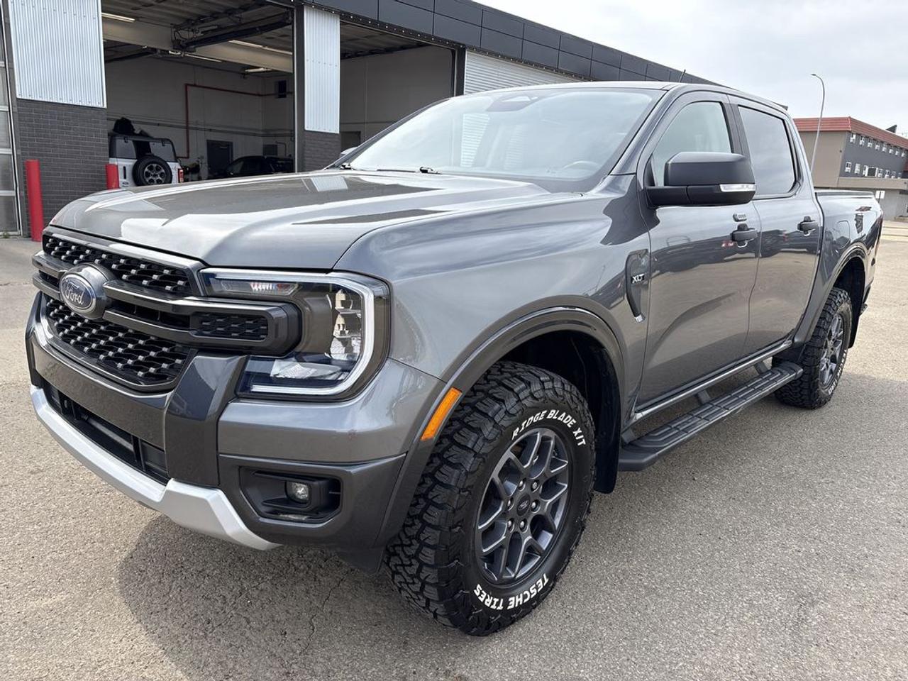 2024 Ford Ranger XLT Photo1
