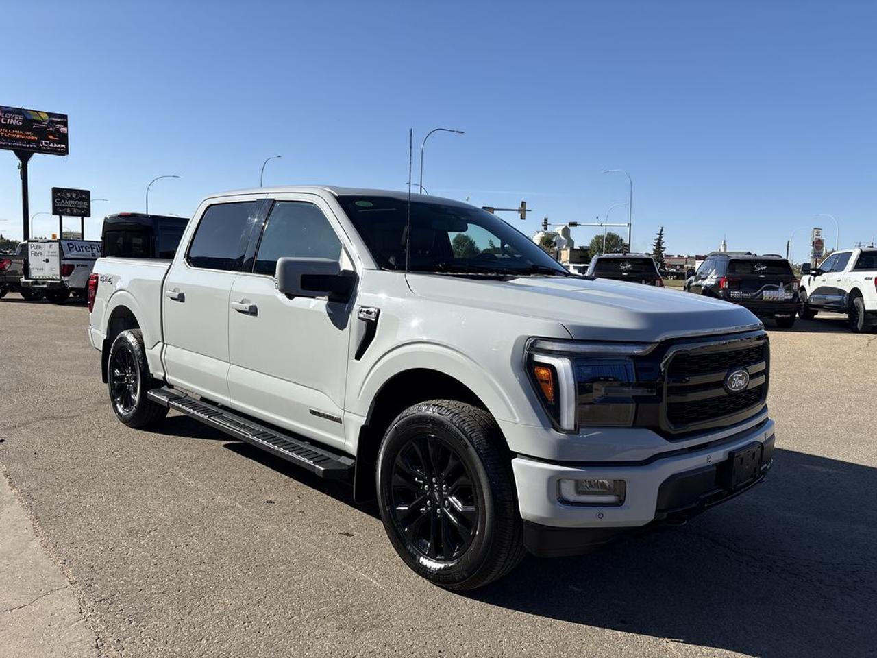 2024 Ford F-150 Lariat Photo0