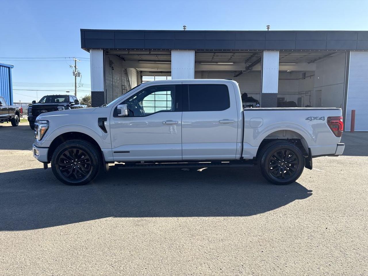 2024 Ford F-150 Lariat Photo3