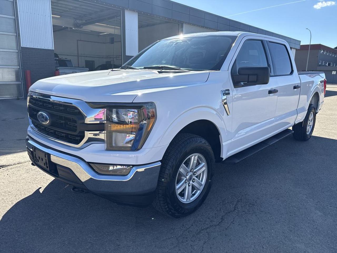 2023 Ford F-150 XLT Photo1