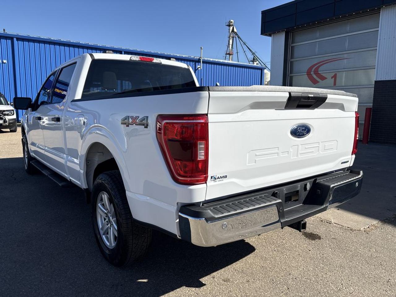 2023 Ford F-150 XLT Photo4