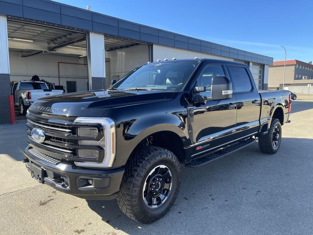 2026 Ford F-250 Super Duty SRW Platinum Photo1