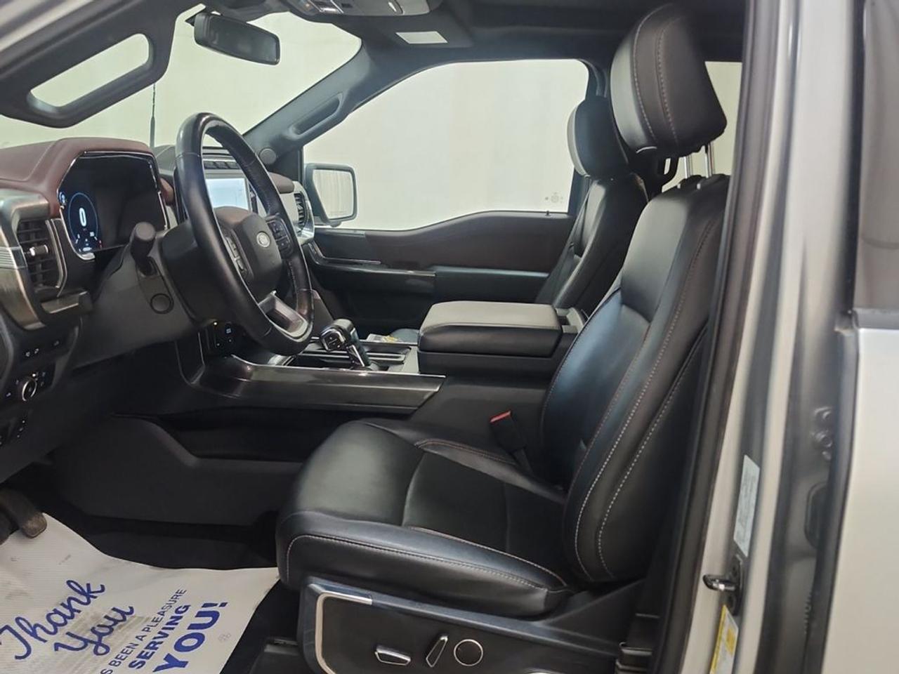 2022 Ford F-150 Lariat Photo2
