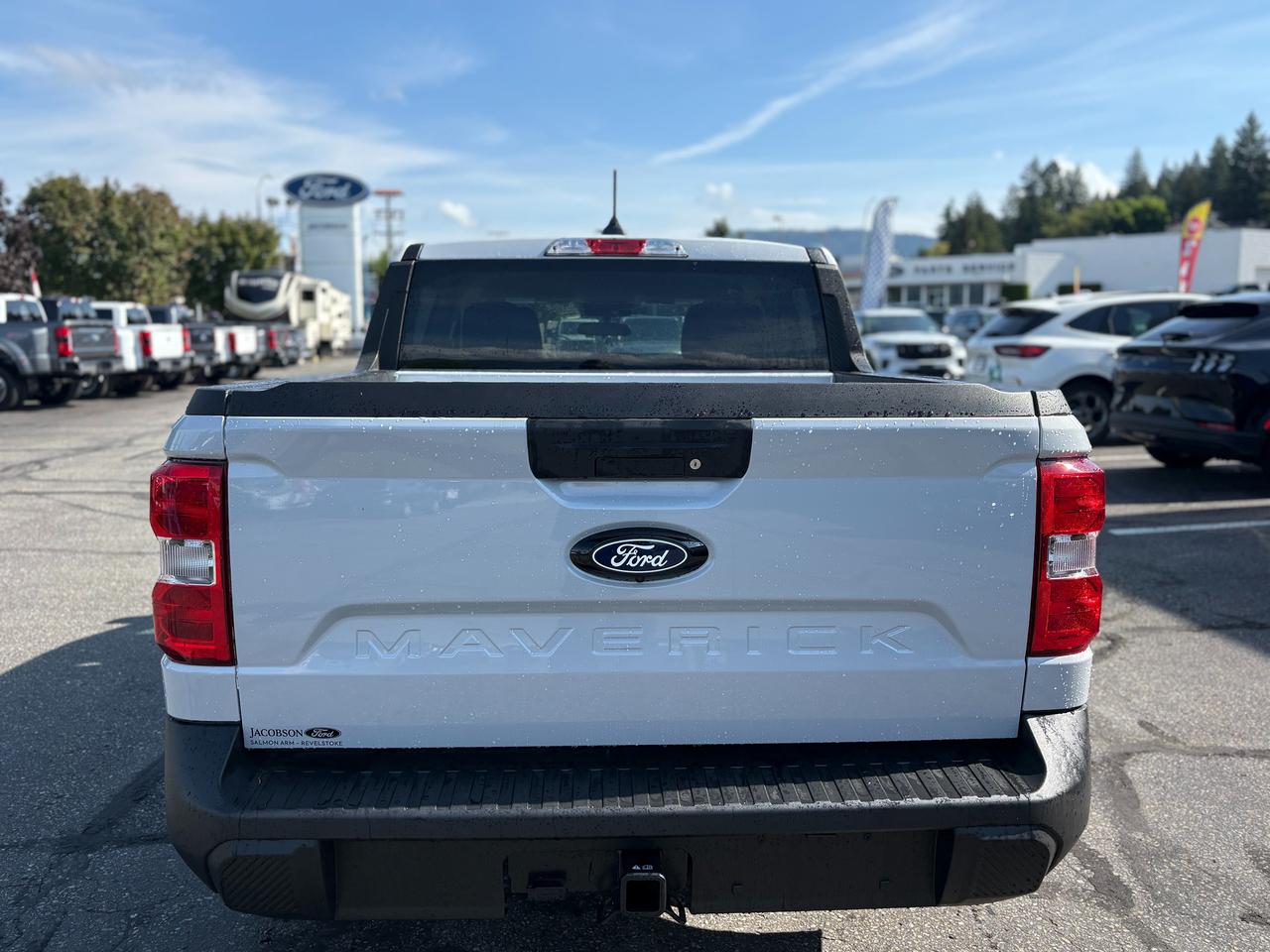 2026 Ford Maverick XLT Photo3