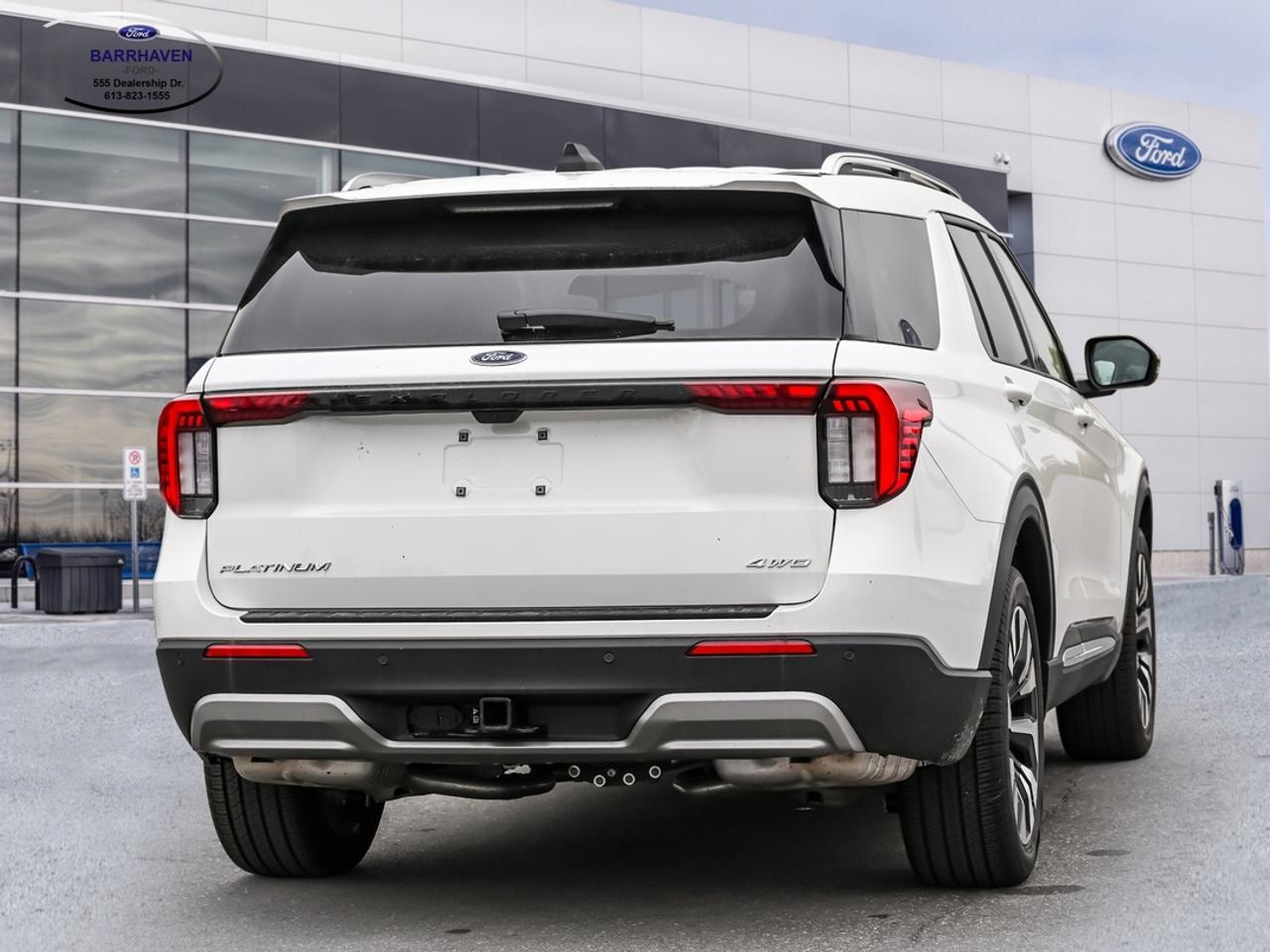 2026 Ford Explorer Platinum Photo