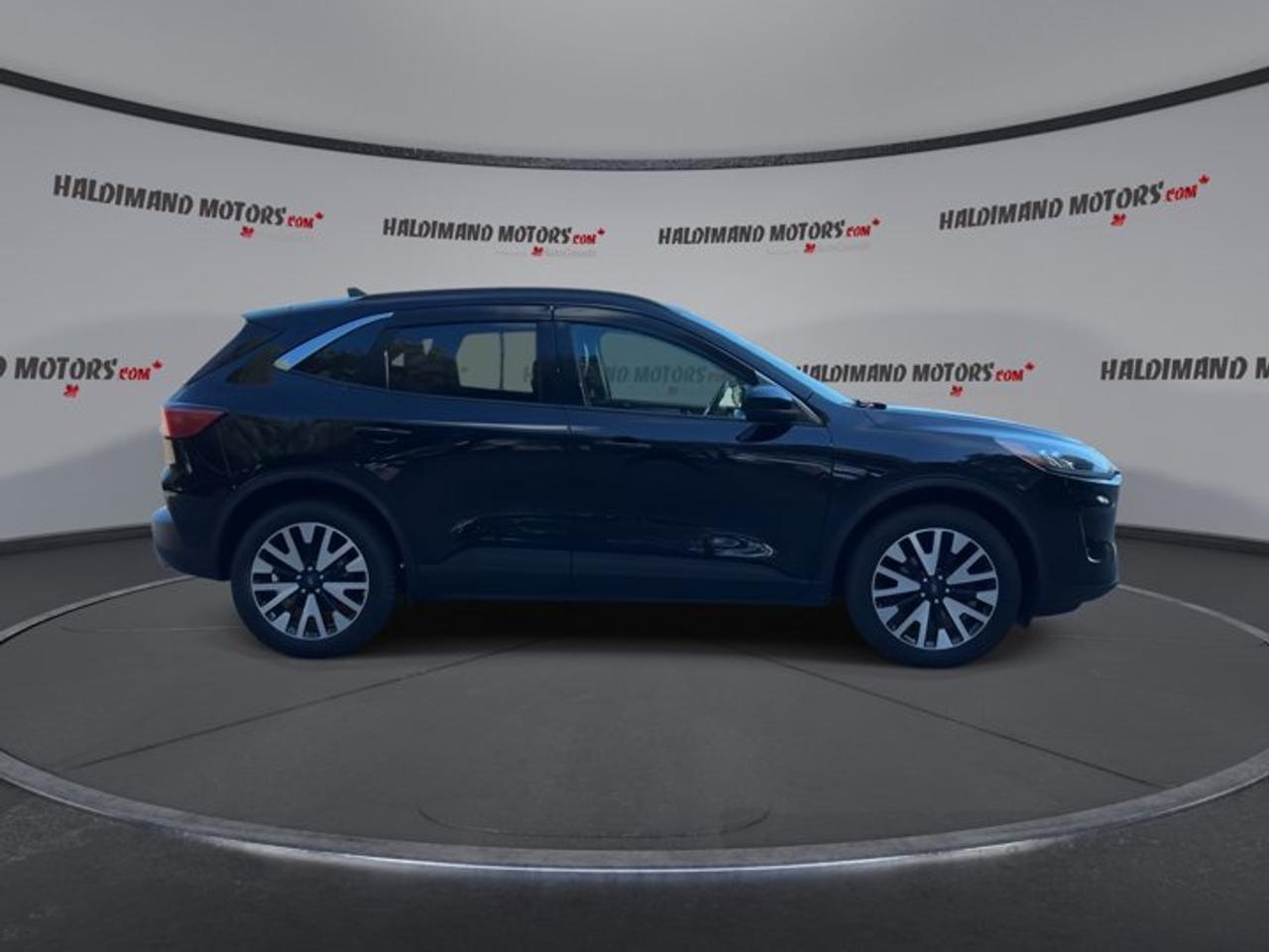 2020 Ford Escape SEL AWD | No Accidents | Panoramic Roof | Leather Seats Photo