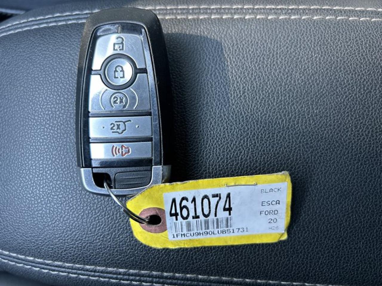 2020 Ford Escape SEL AWD | No Accidents | Panoramic Roof | Leather Seats Photo