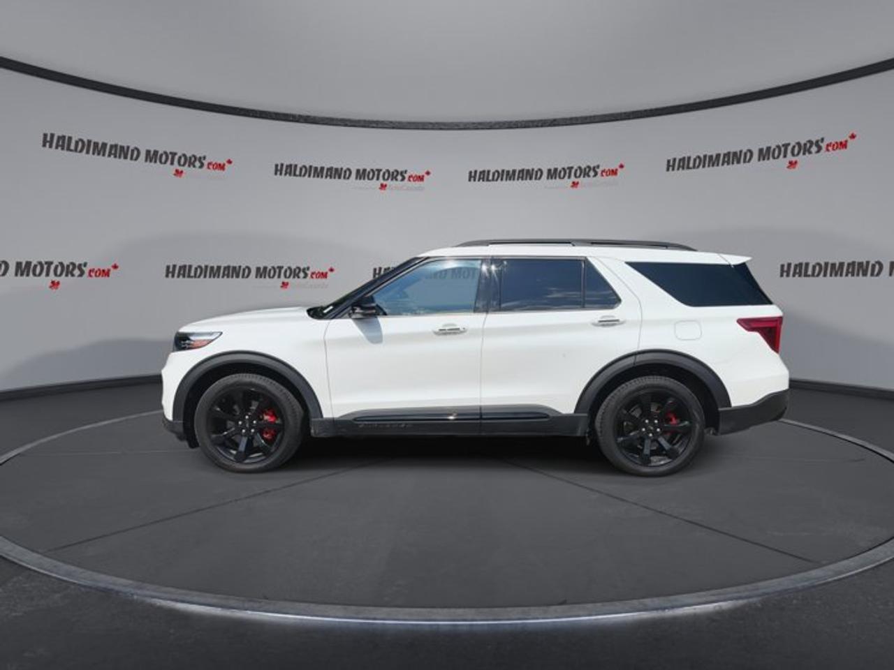 2024 Ford Explorer ST 4WD | No Accidents | Vent. Front Seats | Heated Steering Photo