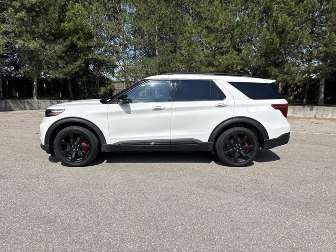 2024 Ford Explorer ST 4WD | No Accidents | Vent. Front Seats | Heated Steering Photo