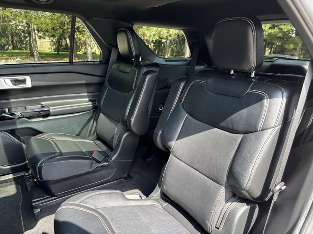 2024 Ford Explorer ST 4WD | No Accidents | Vent. Front Seats | Heated Steering Photo