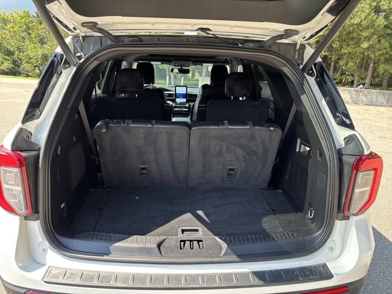2024 Ford Explorer ST 4WD | No Accidents | Vent. Front Seats | Heated Steering Photo