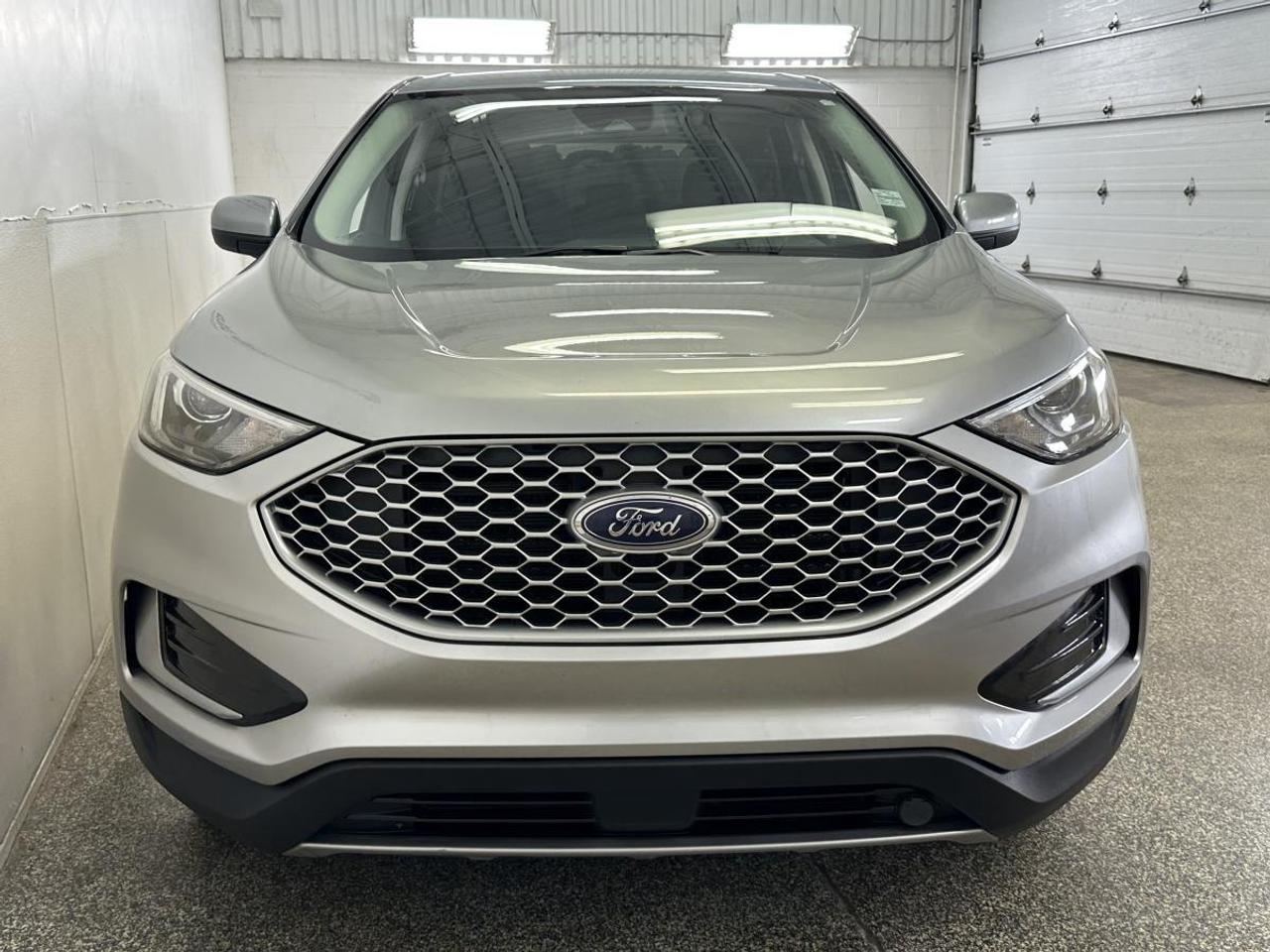 2024 Ford Edge SEL AWD - 74KM/NAVI/PWR HEATER/KEYLESS START/OFF 1 OWNER LEASE! Photo5