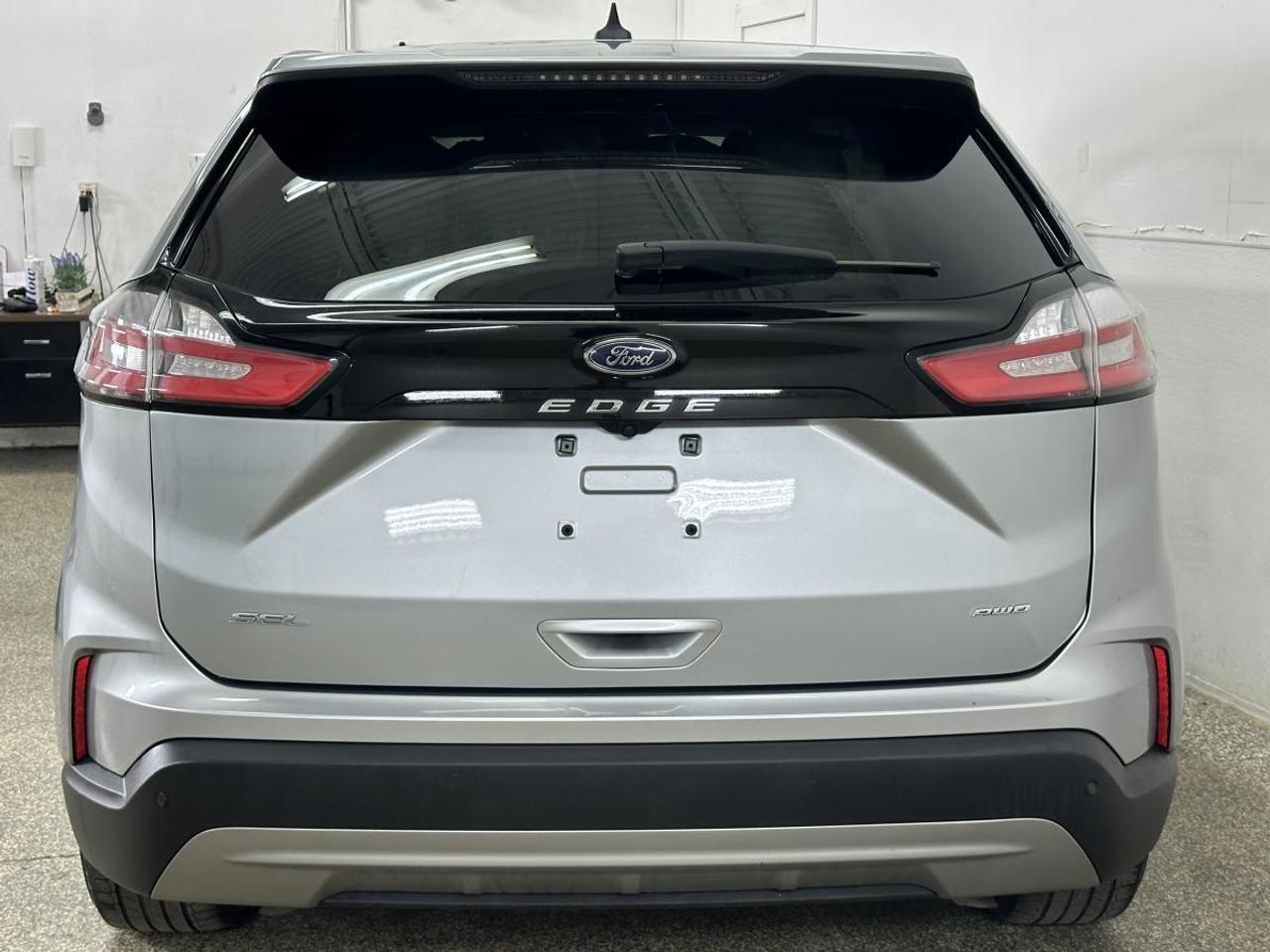 2024 Ford Edge SEL AWD - 74KM/NAVI/PWR HEATER/KEYLESS START/OFF 1 OWNER LEASE! Photo