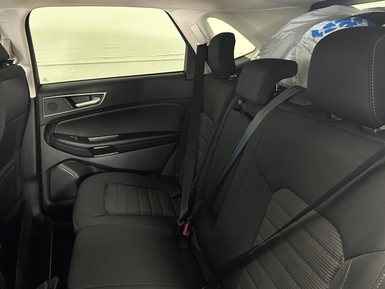 2024 Ford Edge SEL AWD - 74KM/NAVI/PWR HEATER/KEYLESS START/OFF 1 OWNER LEASE! Photo