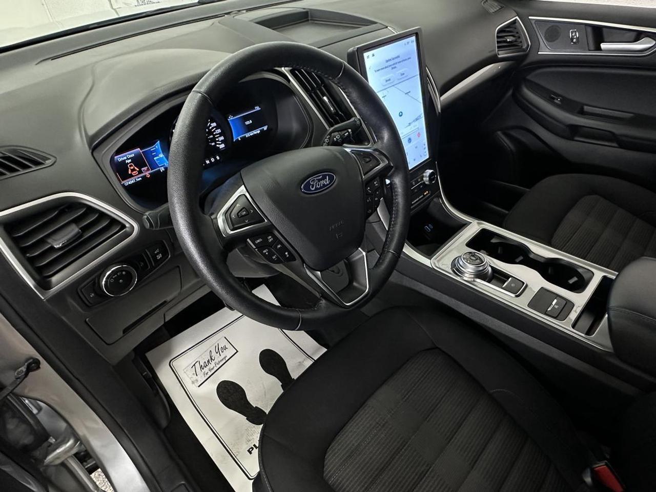 2024 Ford Edge SEL AWD - 74KM/NAVI/PWR HEATER/KEYLESS START/OFF 1 OWNER LEASE! Photo