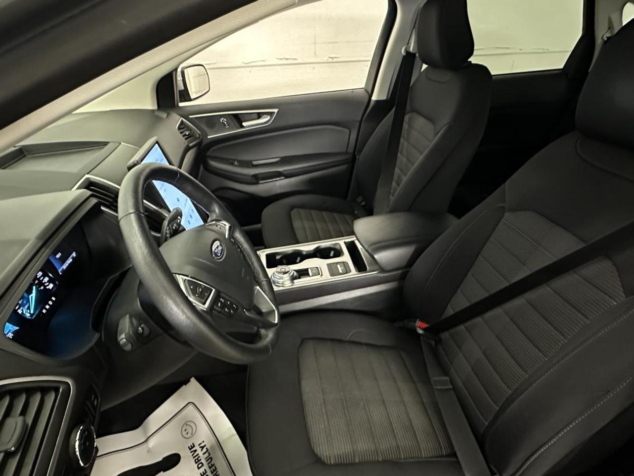 2024 Ford Edge SEL AWD - 74KM/NAVI/PWR HEATER/KEYLESS START/OFF 1 OWNER LEASE! Photo