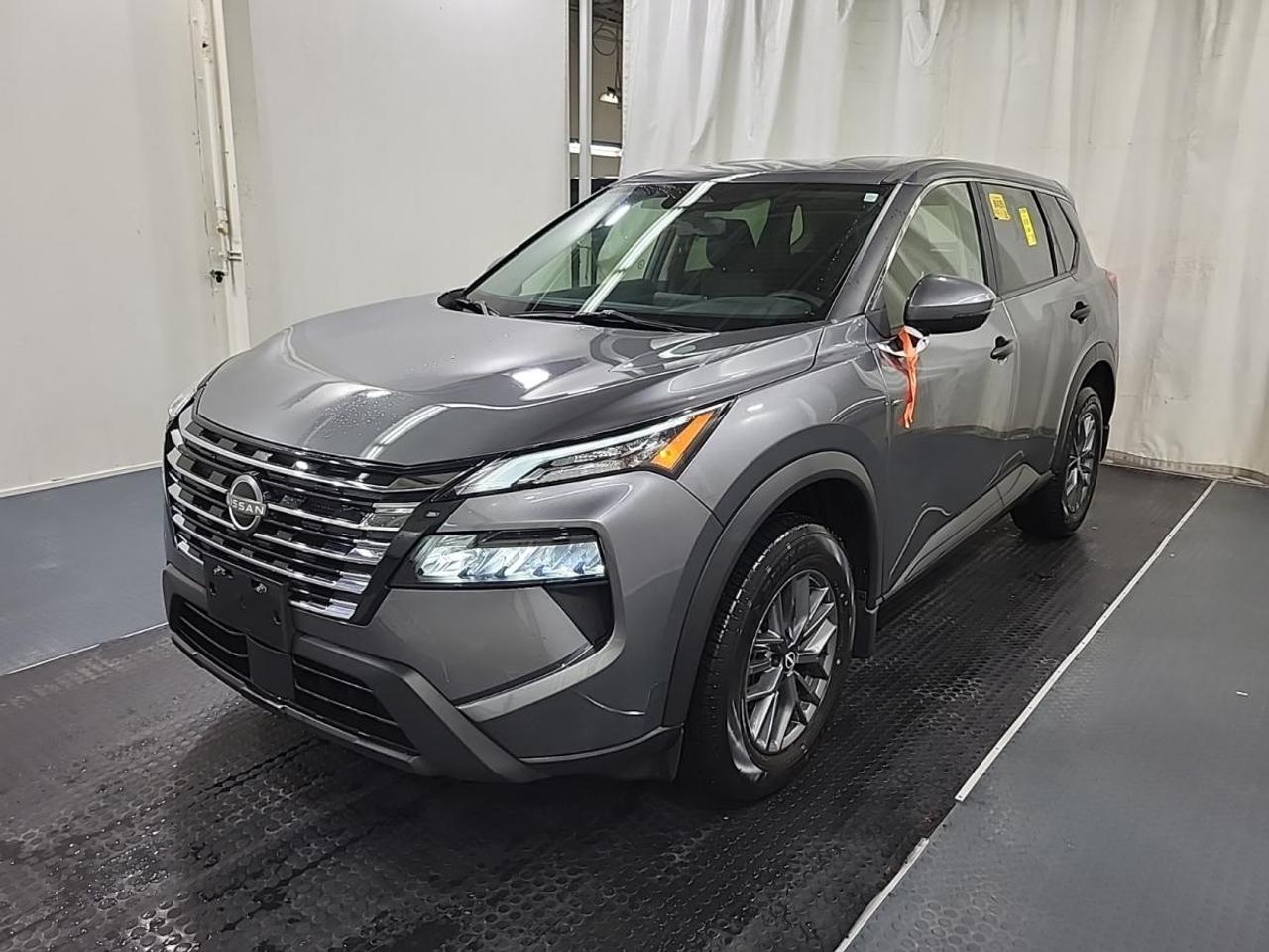 SERVING QUINTE FOR 60 YEARS!! 44,000 VEHICLES SOLD RETAIL! HIGH QUANTITY-QUALITY LEASE RETURNS AT LIVE MARKET PRICING. ALL VEHICLES COME CERTIFIED WITH A 90 POINT INSPECTION. BEST FINANCE RATES AND NO HIDDEN FEES. UP TO 300 VEHICLES IN ONE LOCATION. THE WAY USED CAR BUYING SHOULD BE