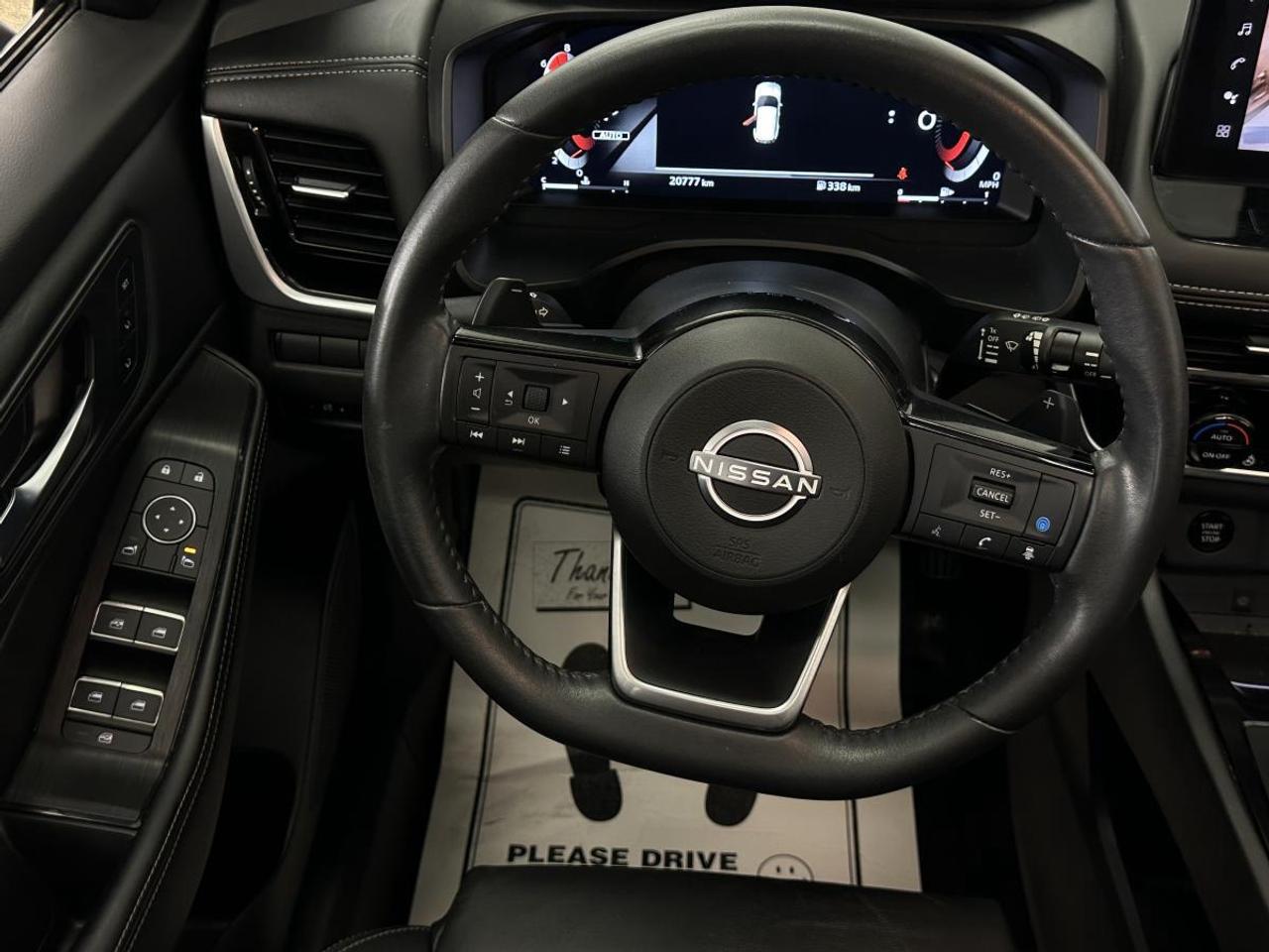 2024 Nissan Rogue SL/AWD/NAVI/LEATHER/PANOROOF/OFF 1 OWNER NISSAN LEASE! Photo