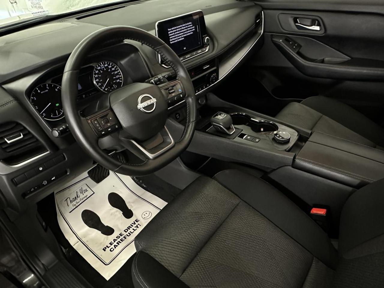 2026 Nissan Rogue SV Moonroof SV/AWD/PANOROOF/30000KM! Photo