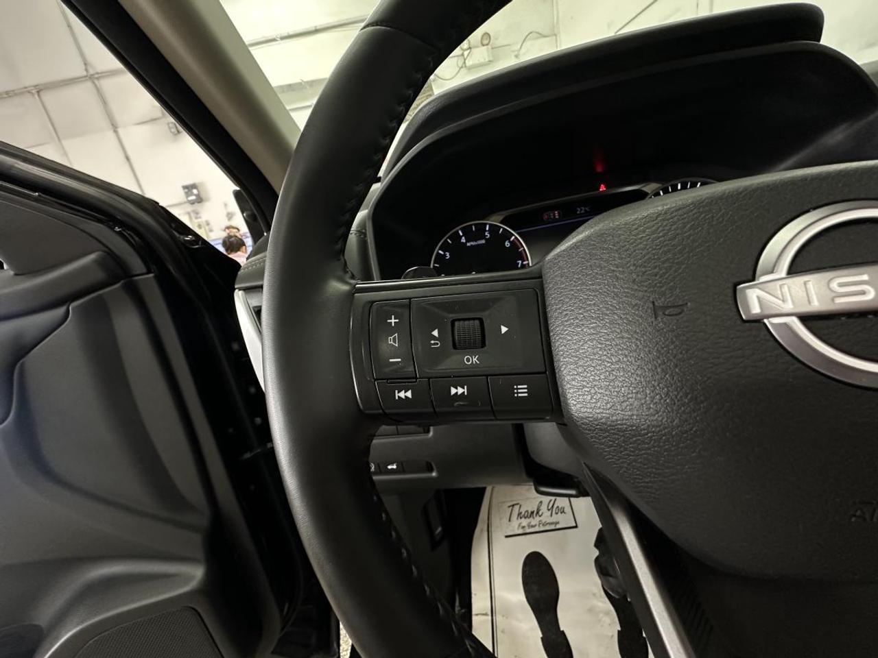 2026 Nissan Rogue SV Moonroof SV/AWD/PANOROOF/30000KM! Photo