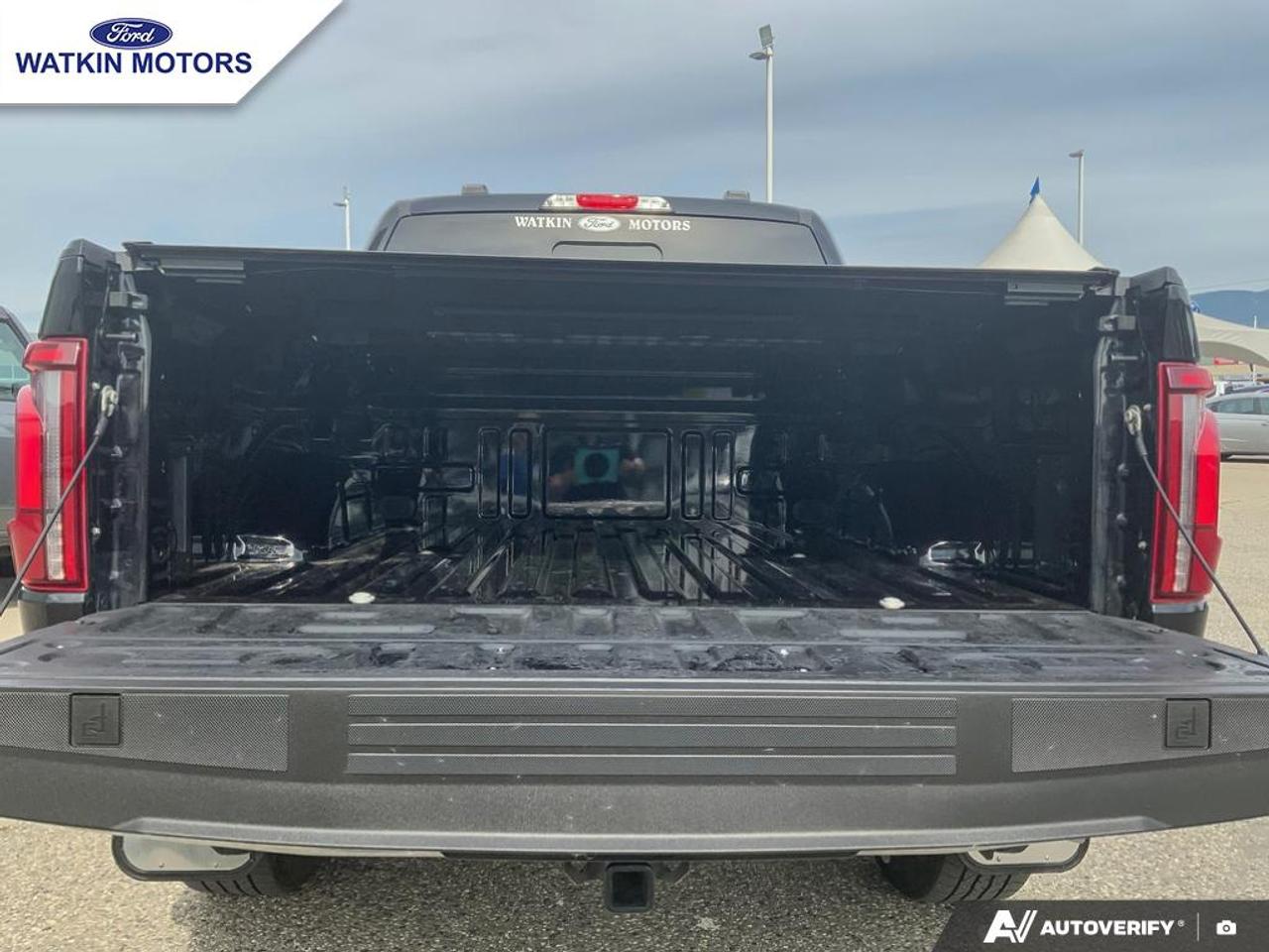 2024 Ford F-150 Supercrew 4x4 LARIAT Photo14