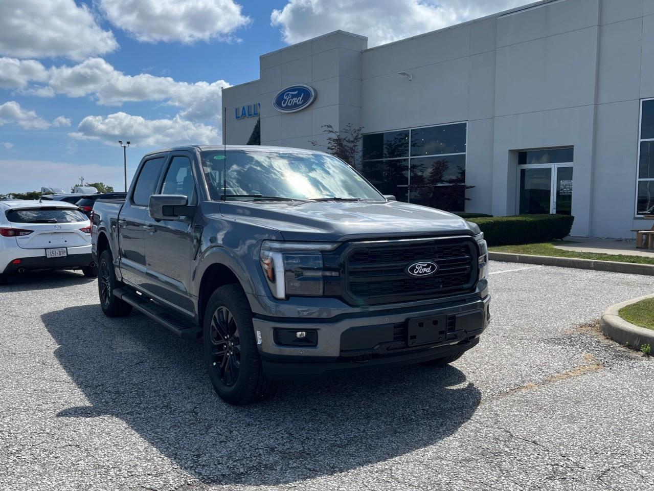 2026 Ford F-150 Lariat Photo0