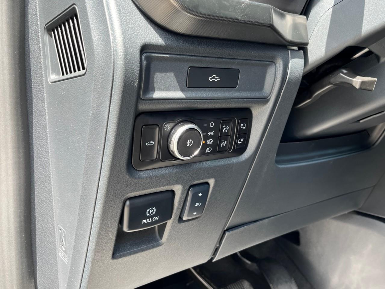 2026 Ford F-150 Lariat Photo