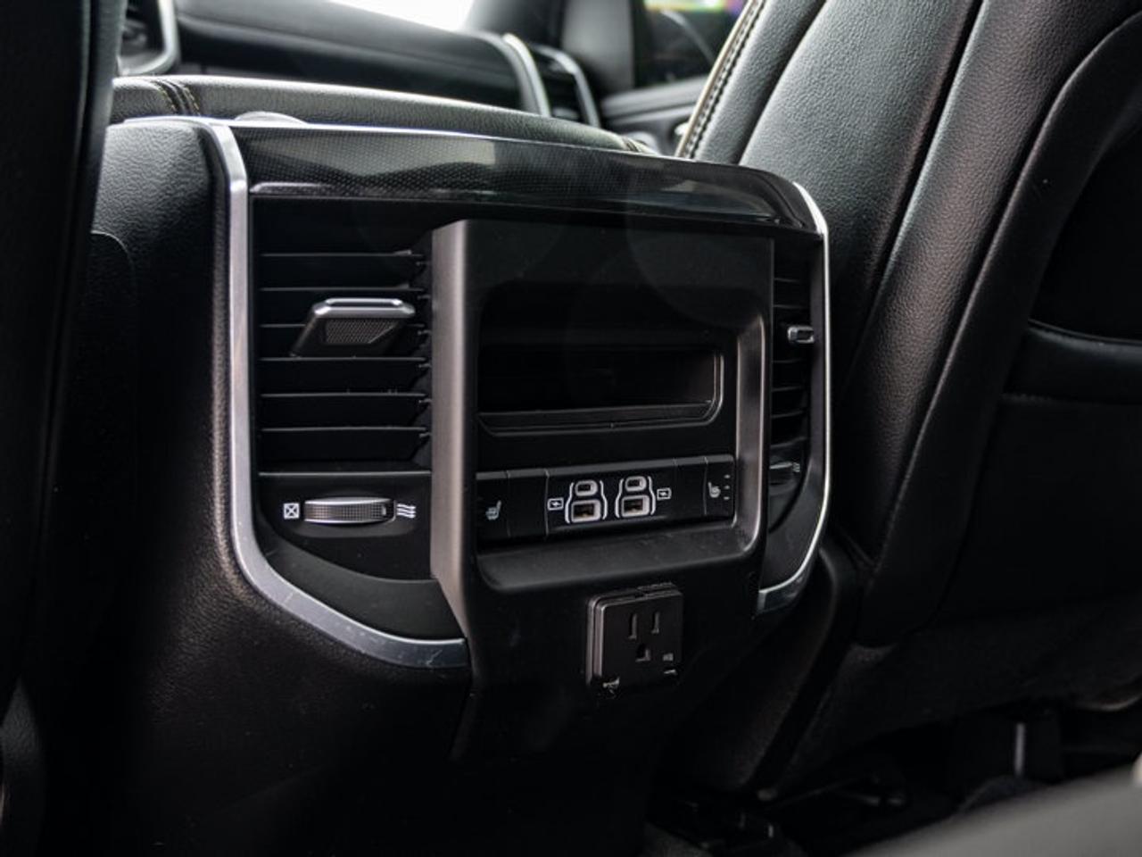 2022 RAM 1500 Laramie Photo