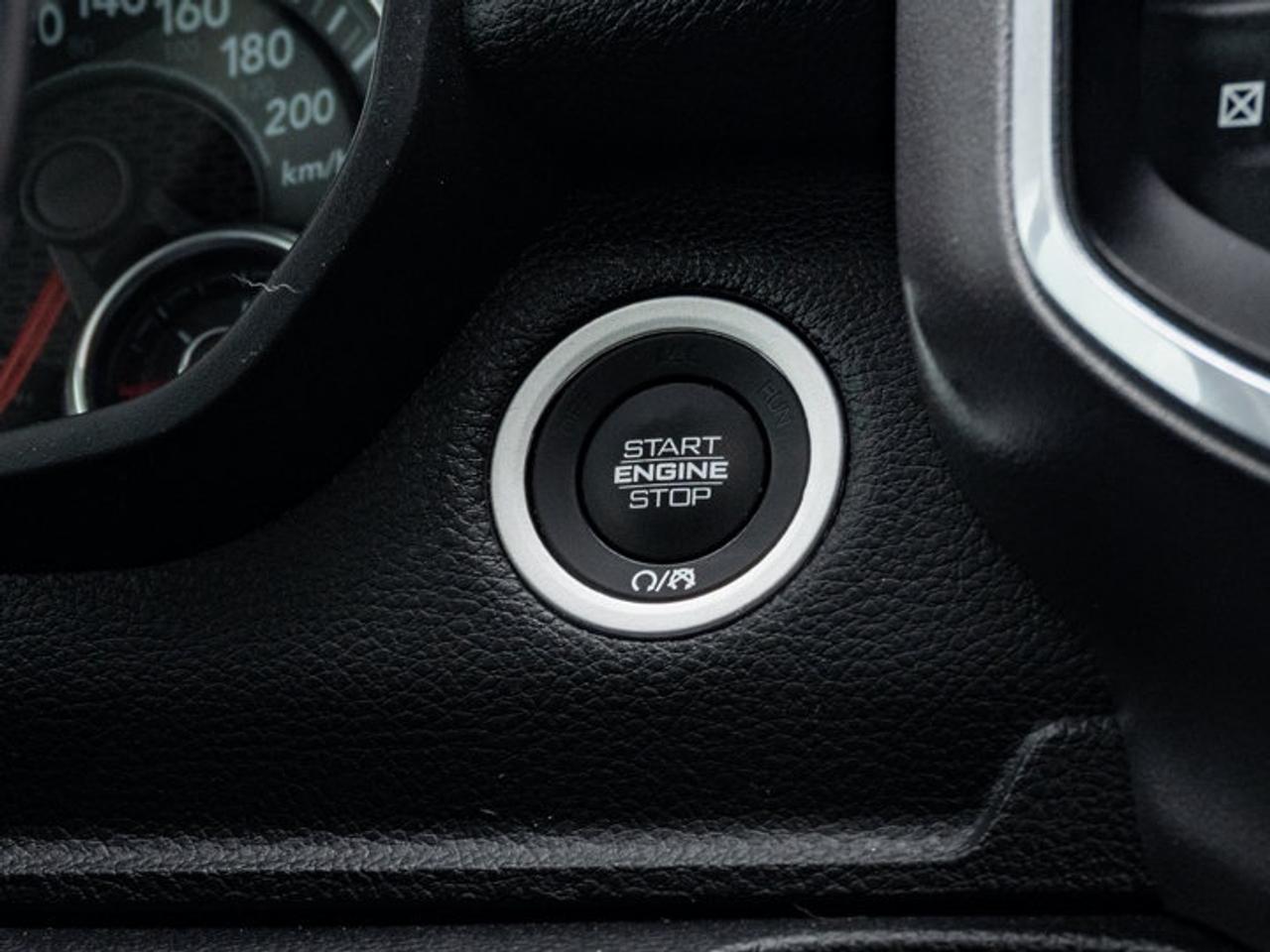 2022 RAM 1500 Laramie Photo