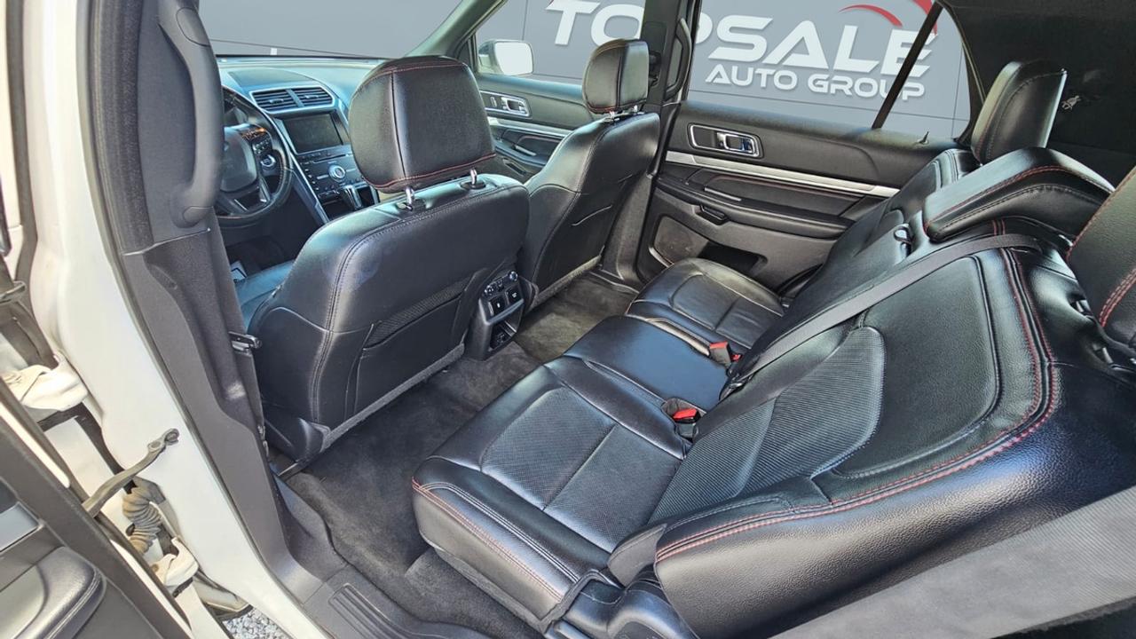 2017 Ford Explorer 4WD 4DR SPORT Photo
