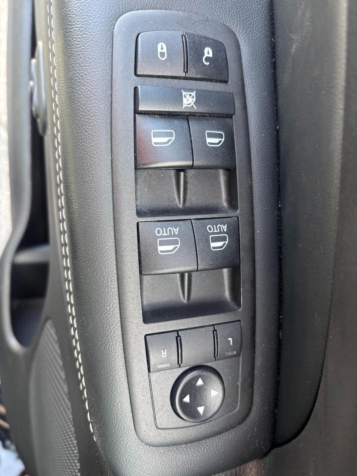 2021 Jeep Grand Cherokee Limited 4dr 4x4 Photo