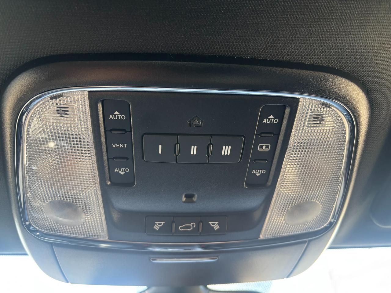 2021 Jeep Grand Cherokee Limited 4dr 4x4 Photo