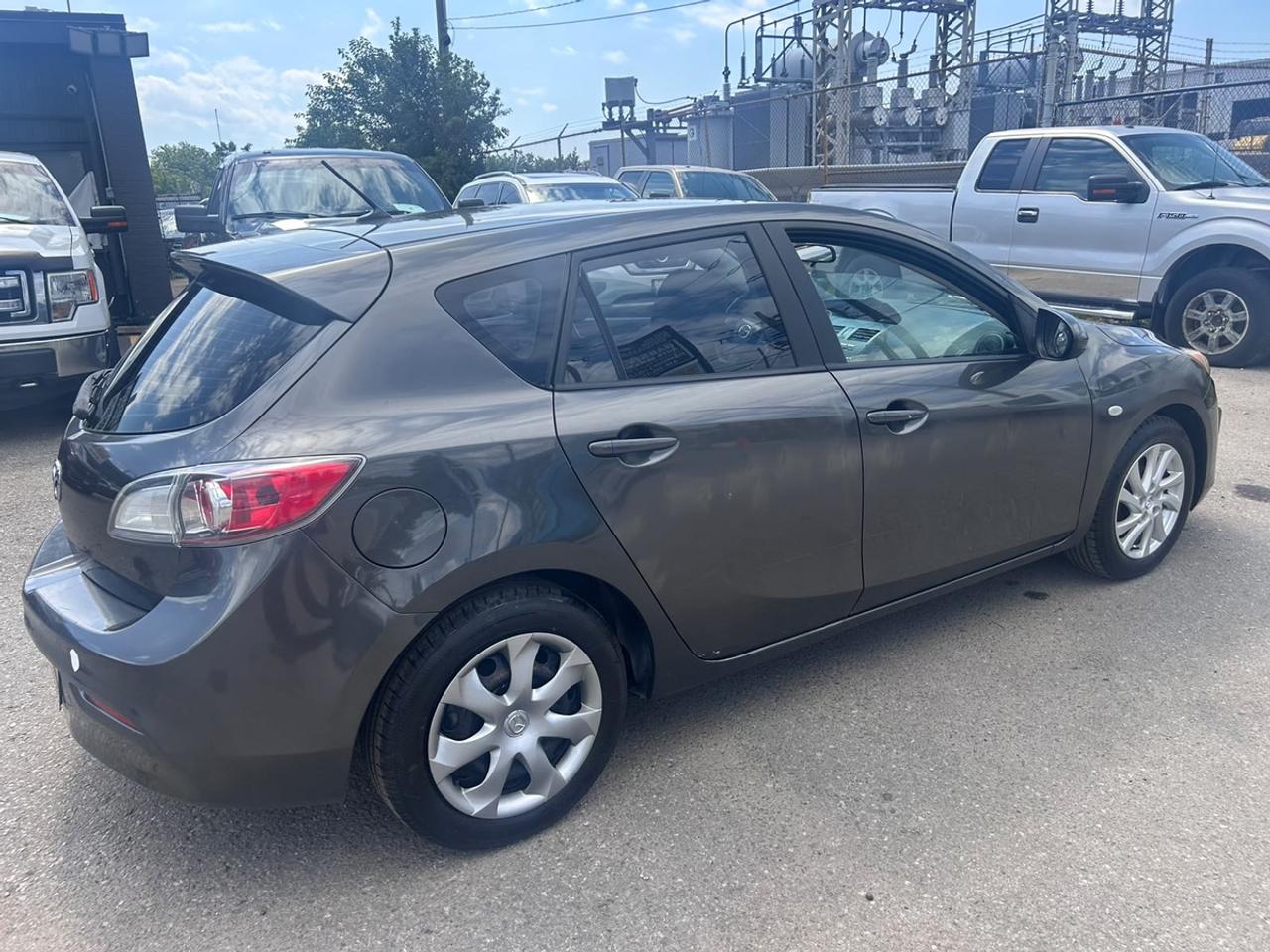2010 Mazda MAZDA3 s Sport Photo