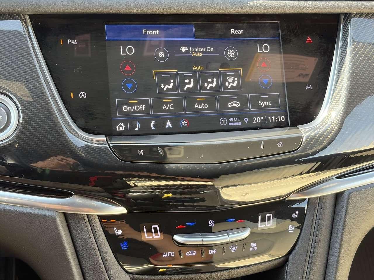 2025 Cadillac XT6 AWD 4dr Sport BREMBO BRAKES   ULTRAVIEW PANORAMIC Photo