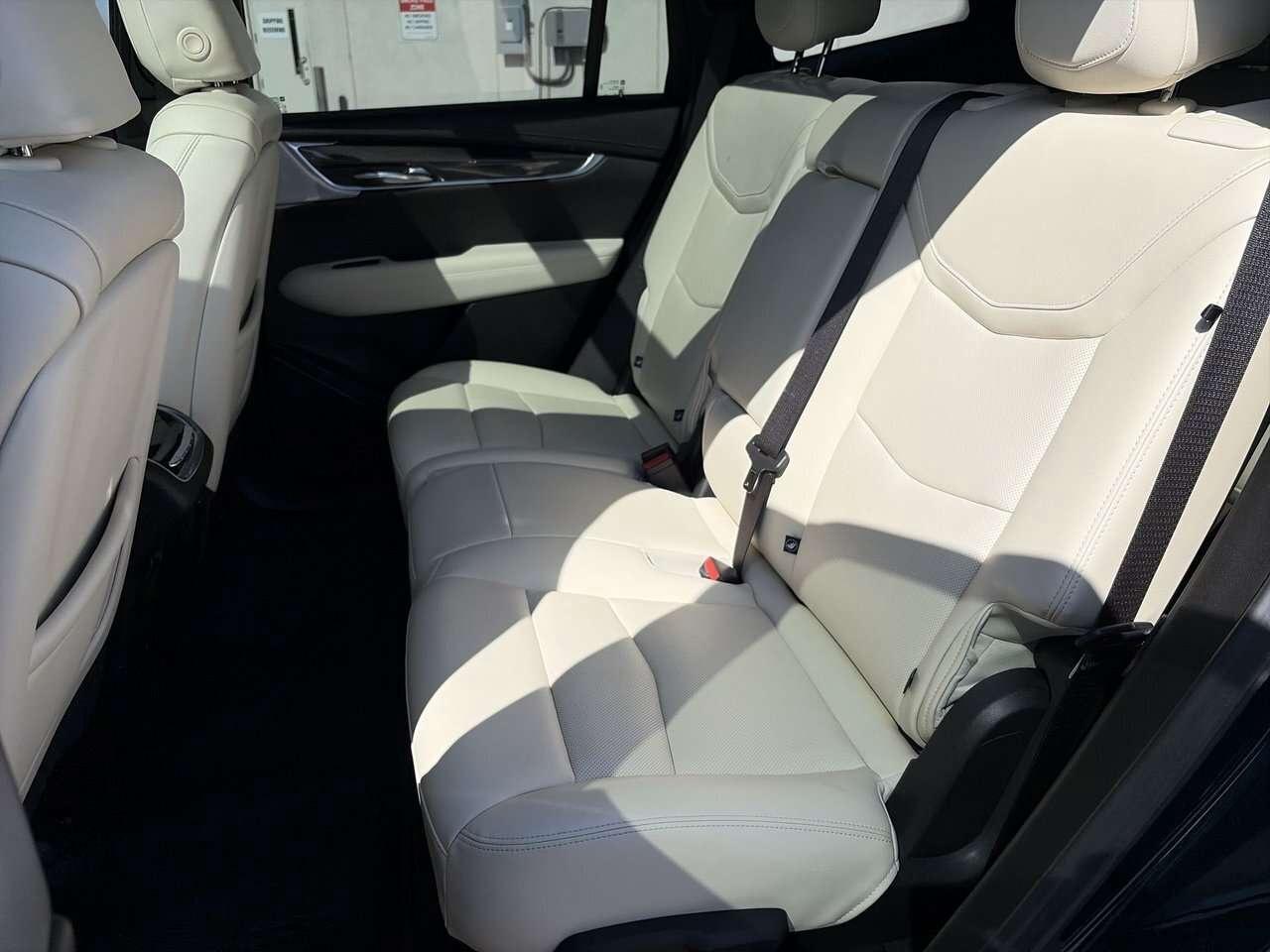 2025 Cadillac XT6 AWD 4dr Sport BREMBO BRAKES   ULTRAVIEW PANORAMIC Photo