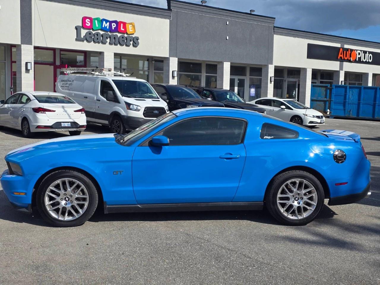 2010 Ford Mustang 2dr Cpe GT Photo