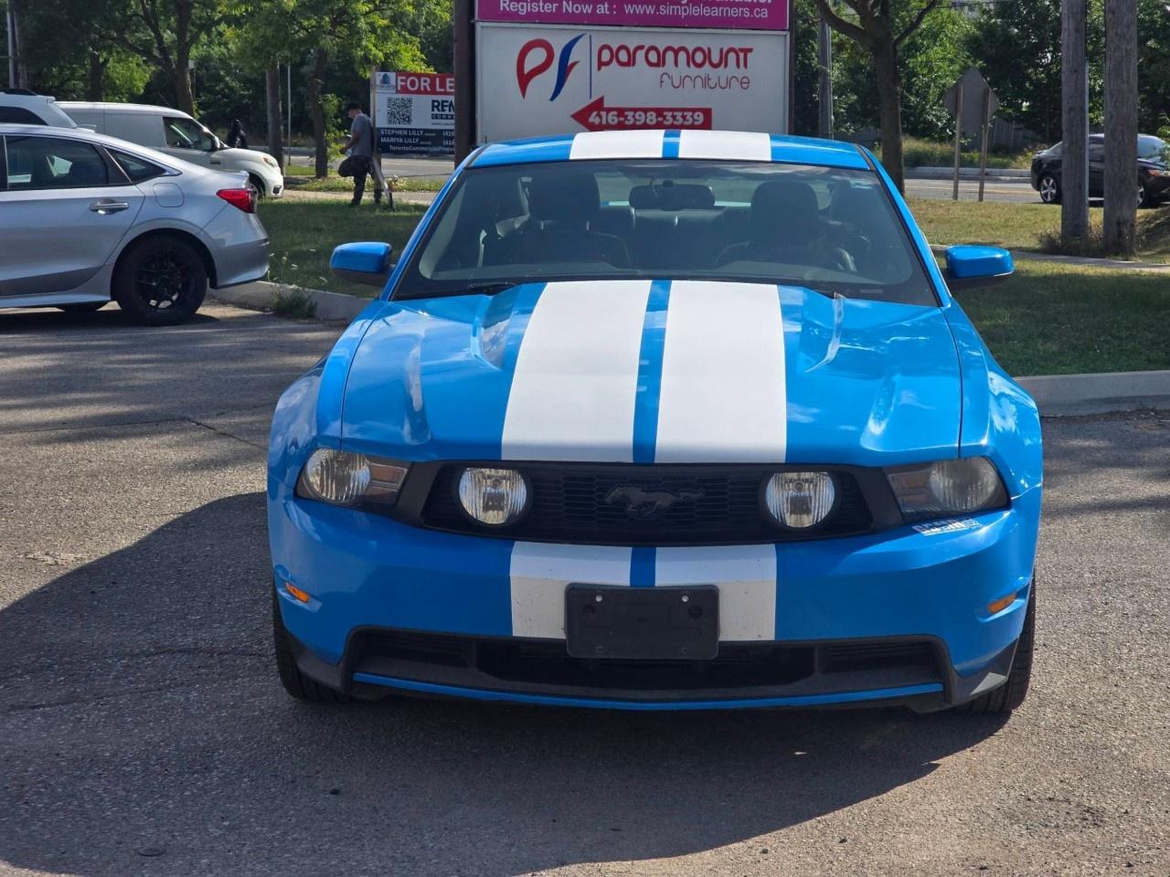 2010 Ford Mustang 2dr Cpe GT Photo1