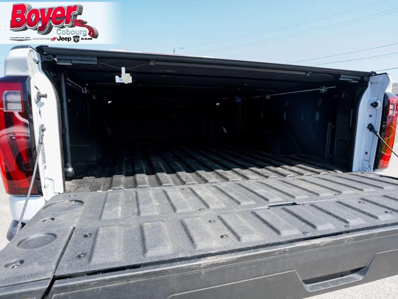 2026 GMC SIERRA 2500HD Crew Cab Standard Box 4-Wheel Drive Denali Photo