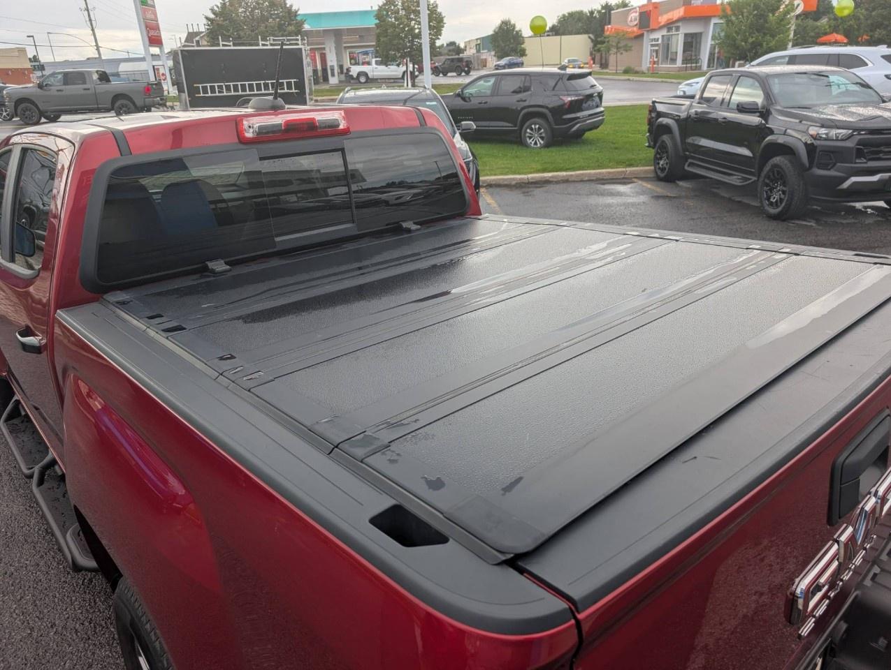 2021 GMC Canyon Crew Cab Short Box 4-Wheel Drive AT4 w/Cloth Photo